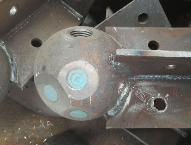 ��˨���������������