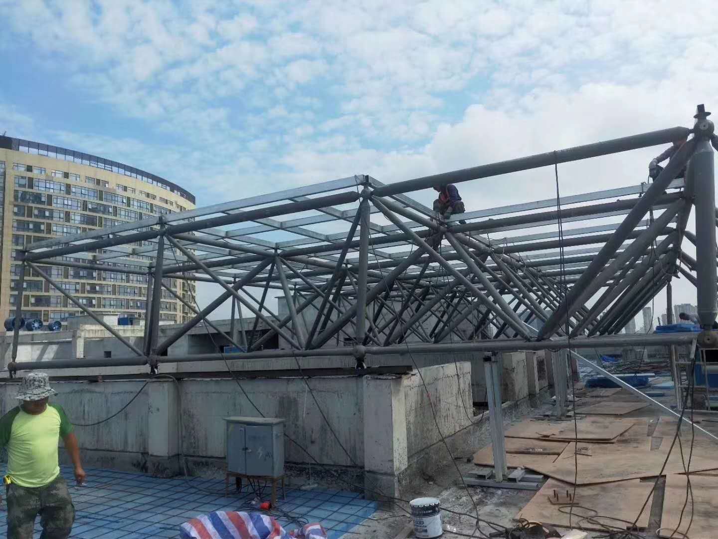 ʯ��ɽ��ũ��Сѧ���ܼ�������װ